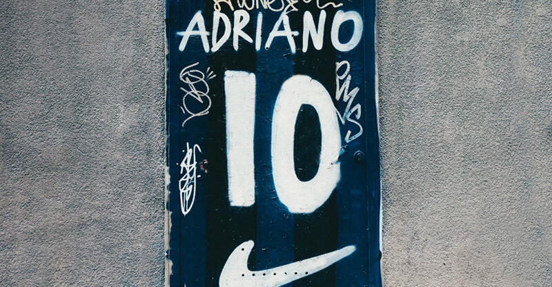 Desenho da camisa do Adriano Imperador