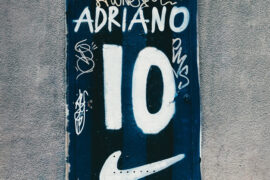 Desenho da camisa do Adriano Imperador